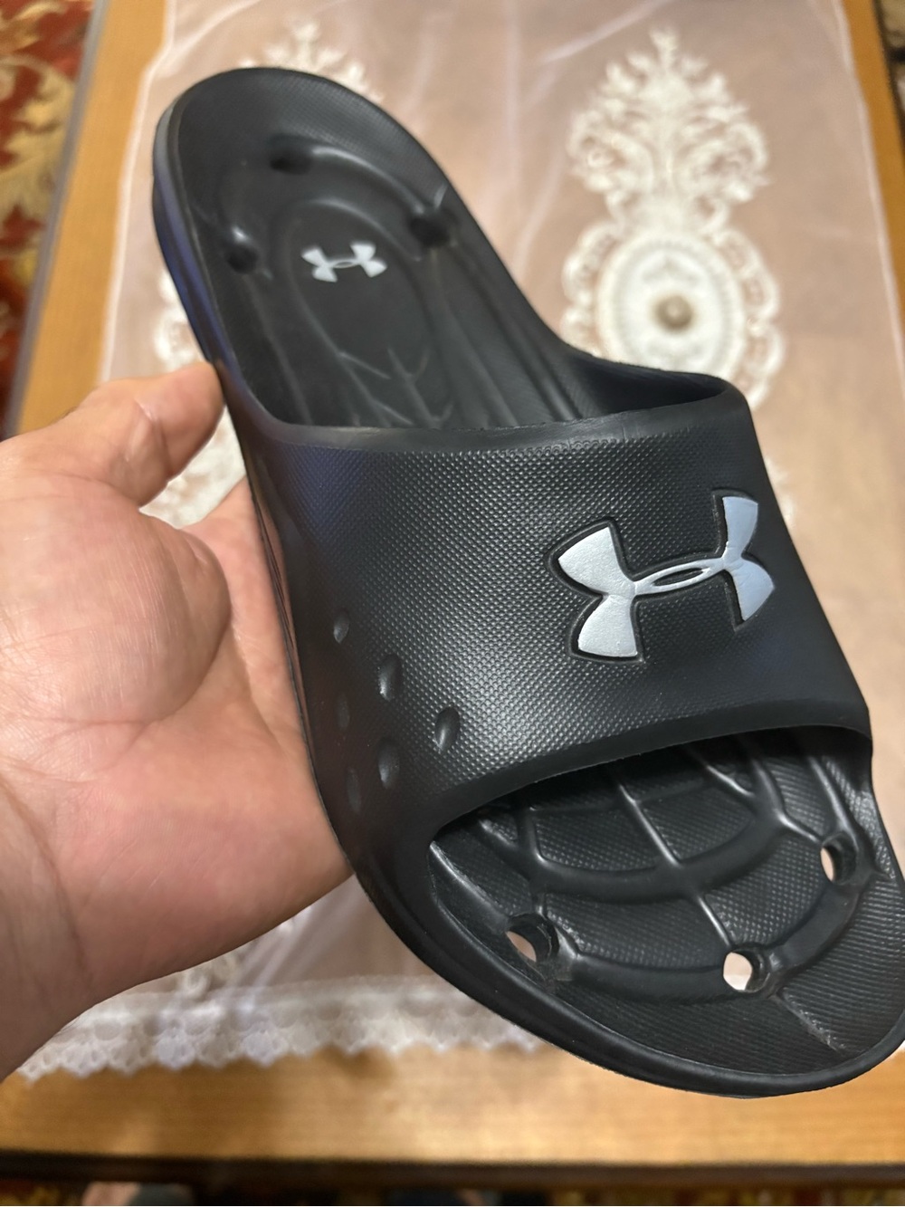New Under Armour Men’s Black Slide Sandals sz 11 or women’s sz 12